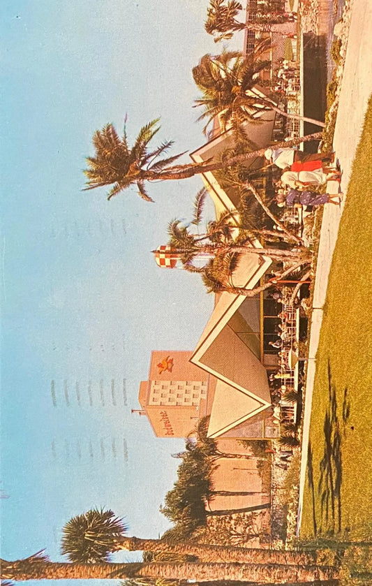 Budweiser Brewery, Tampa, Florida - Vintage 1960s Postcard