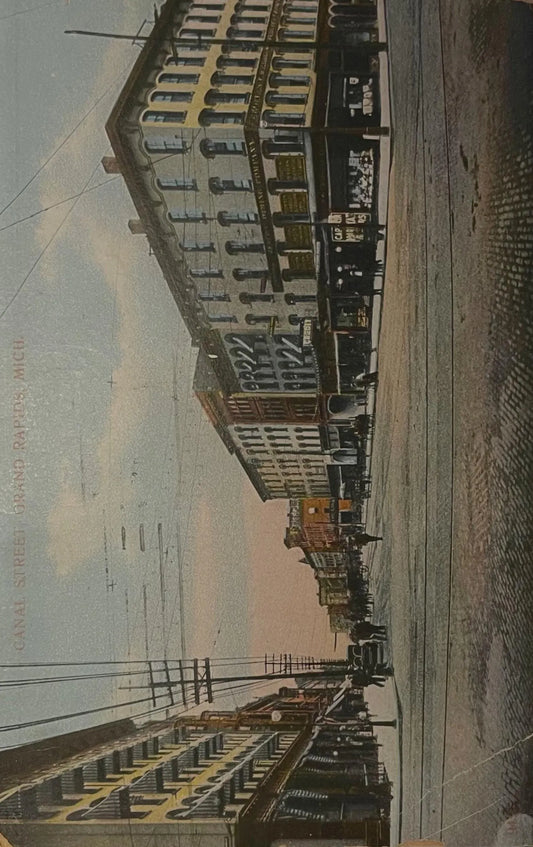 Canal Street - Grand Rapids, Michigan - 1910s Postcard