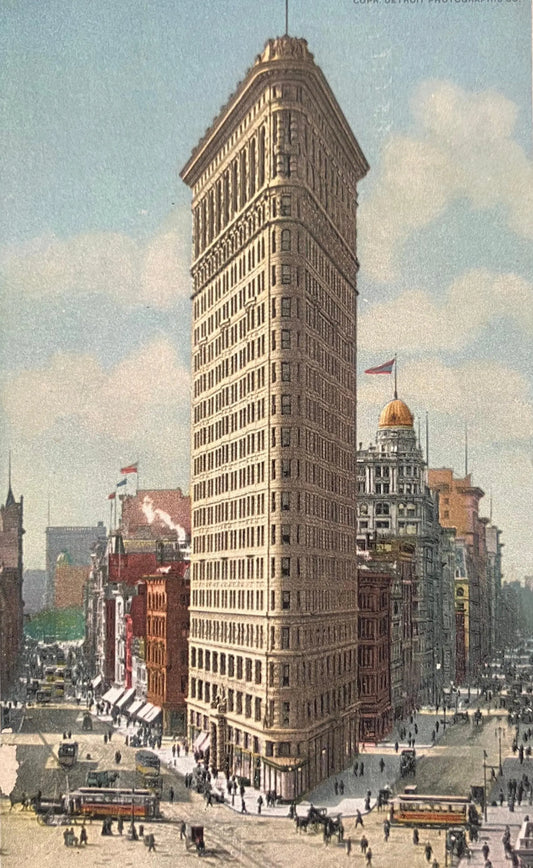 Flat Iron Building, New York - Detroit Publishing Co. - Vintage Postcard