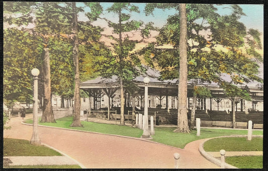 The Amphitheatre Chautauqua, New York, on Lake Chautauqua - Vintage Postcard