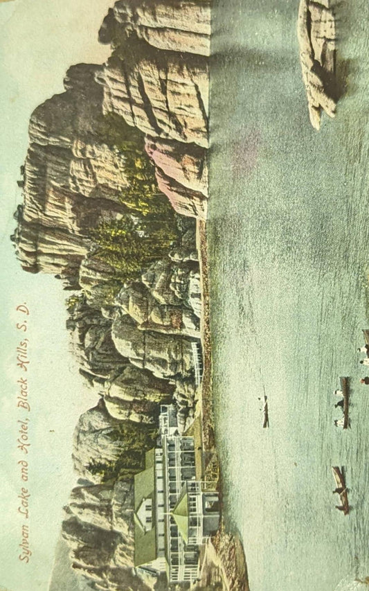 Sylvan Lake and Hotel, Black Hills, South Dakota - Vintage Postcard