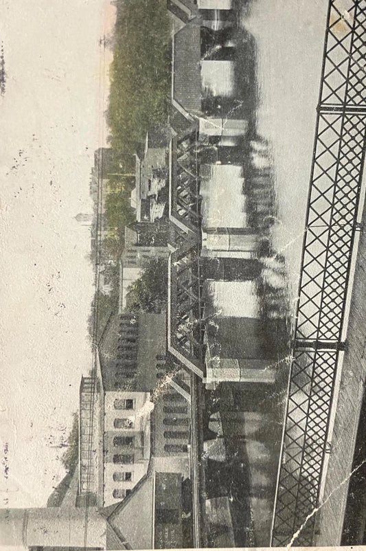 Mill District, Appleton, Wisconsin - Vintage Postcard