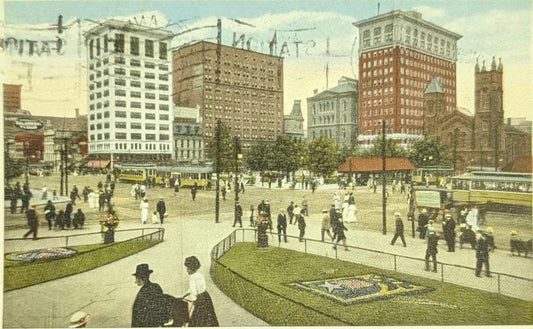 Public Square, Looking Northwest, Cleveland, Ohio - Vintage Postcard