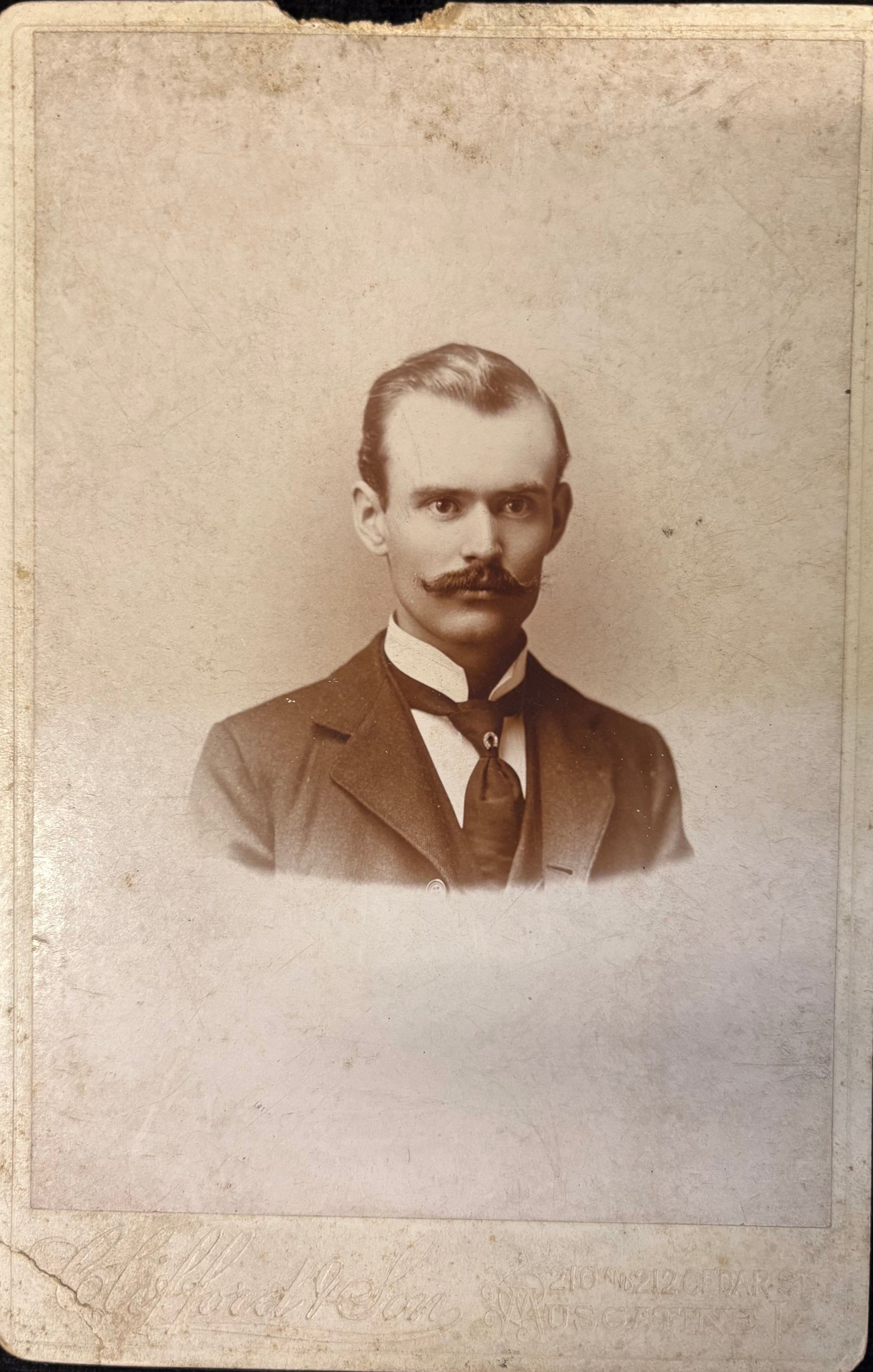 Photo of Victorian Gentleman - 1890s Century Albumen Photograph - Clifford & Sons Co., Muscatine, Iowa